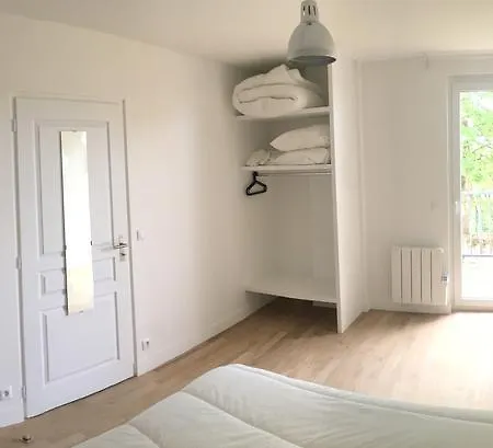 アパート Les Terrasses De Chaumont 1 モンソロー