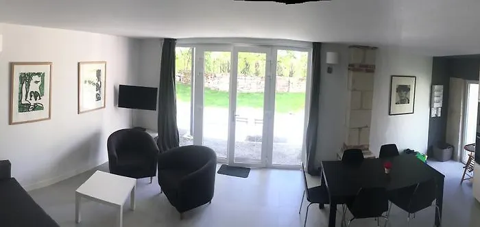 Les Terrasses De Chaumont 1 *